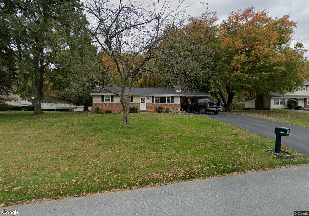 5822 Dale Dr, Sykesville, MD 21784 - photo 1