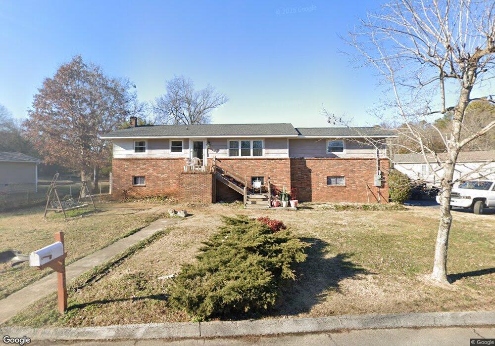 1326 Easy Ln, Hixson, TN 37343 - photo 1