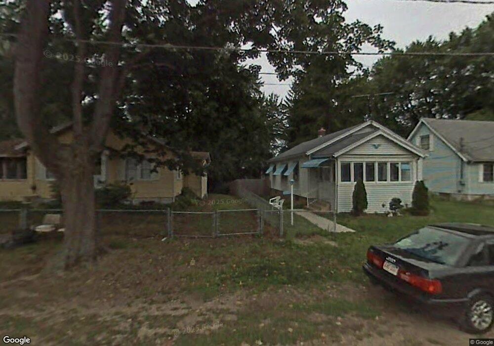 26 Kings Ln, Springfield, MA 01109 - photo 1