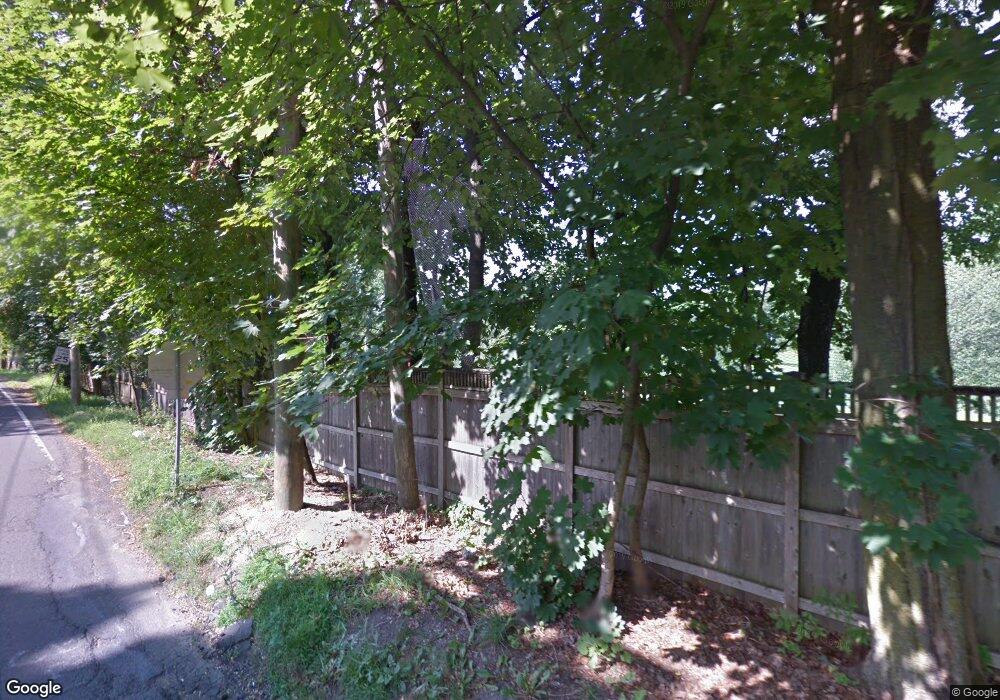 64 Indian Field Rd, Greenwich, CT 06830 - photo 1