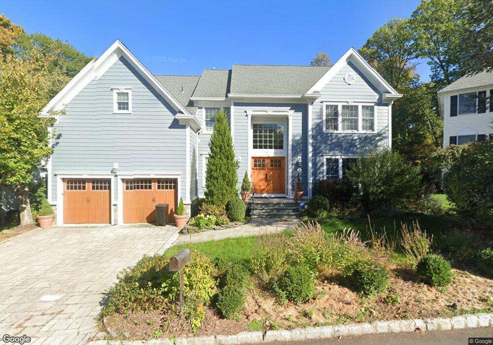 7 Trails End Ct, Westfield, NJ 07090 - photo 1