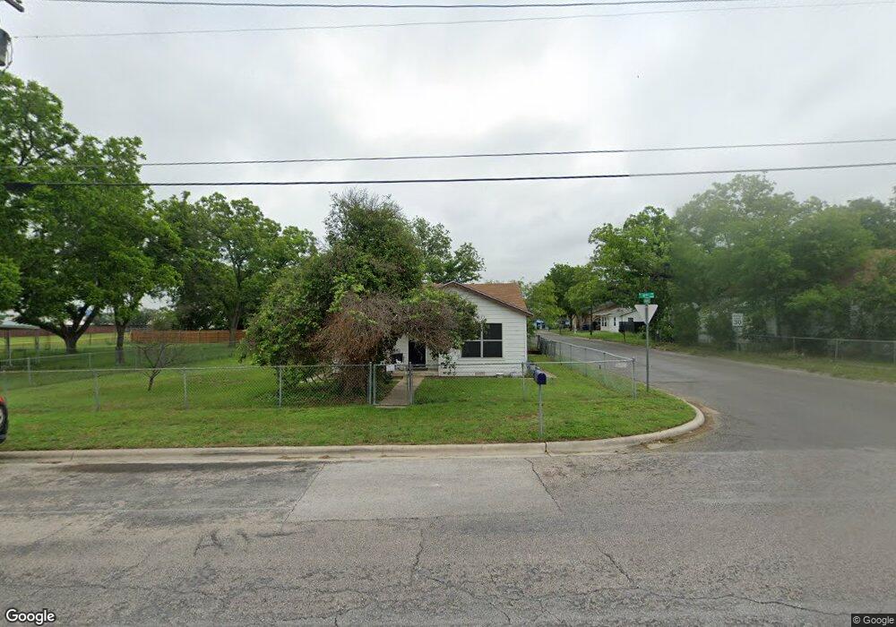 411 S 2nd St, Copperas Cove, TX 76522 - photo 1