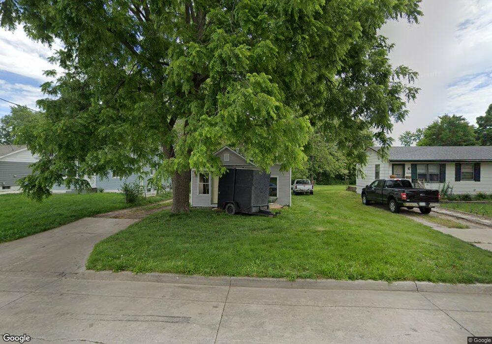 1243 E 26th Ct, Des Moines, IA 50317 - photo 1