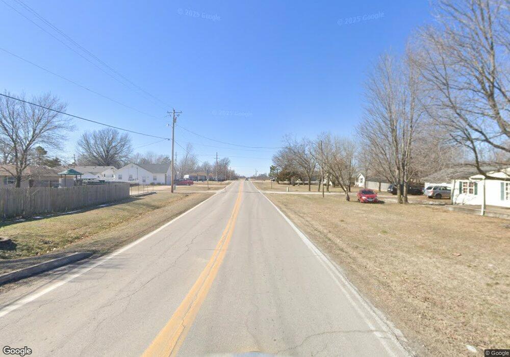 309 W Walnut St, Carl Junction, MO 64834 - photo 1