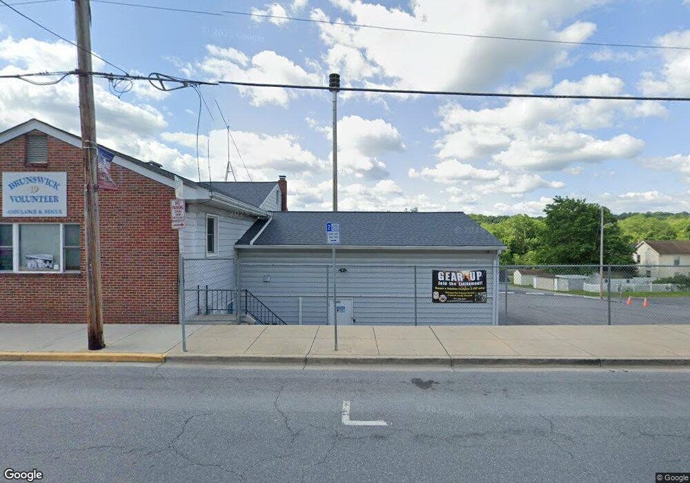 212 W Potomac St, Brunswick, MD 21716 - photo 1