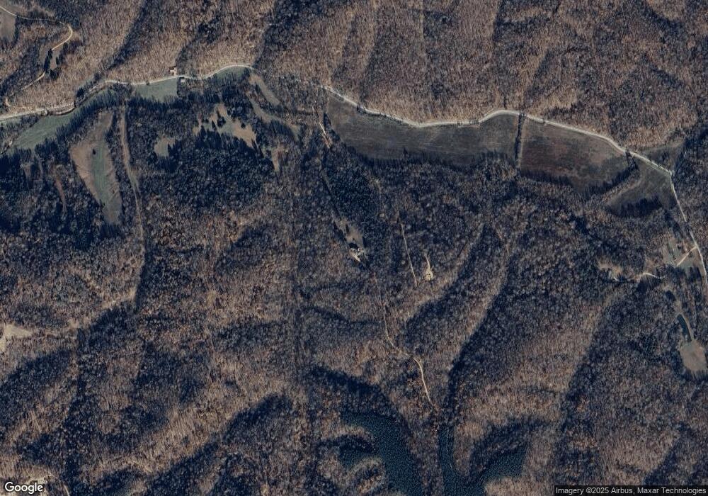 606 Deavers Ln, Linden, TN 37096 - photo 1