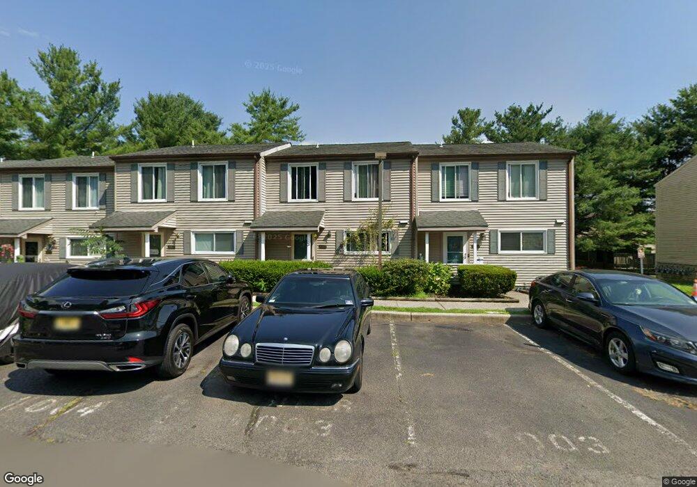 1002 Ramapo Brae Ln, Mahwah, NJ 07430 - photo 1