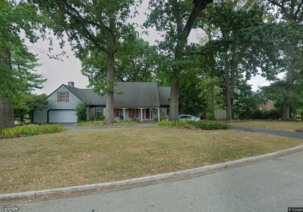 632 Foxfields Rd, Bryn Mawr, PA 19010 - photo 1