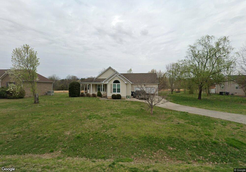 200 Graydon St, Shelbyville, TN 37160 - photo 1