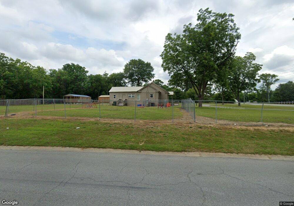 5297 Bloomfield Rd, Macon, GA 31206 - photo 1