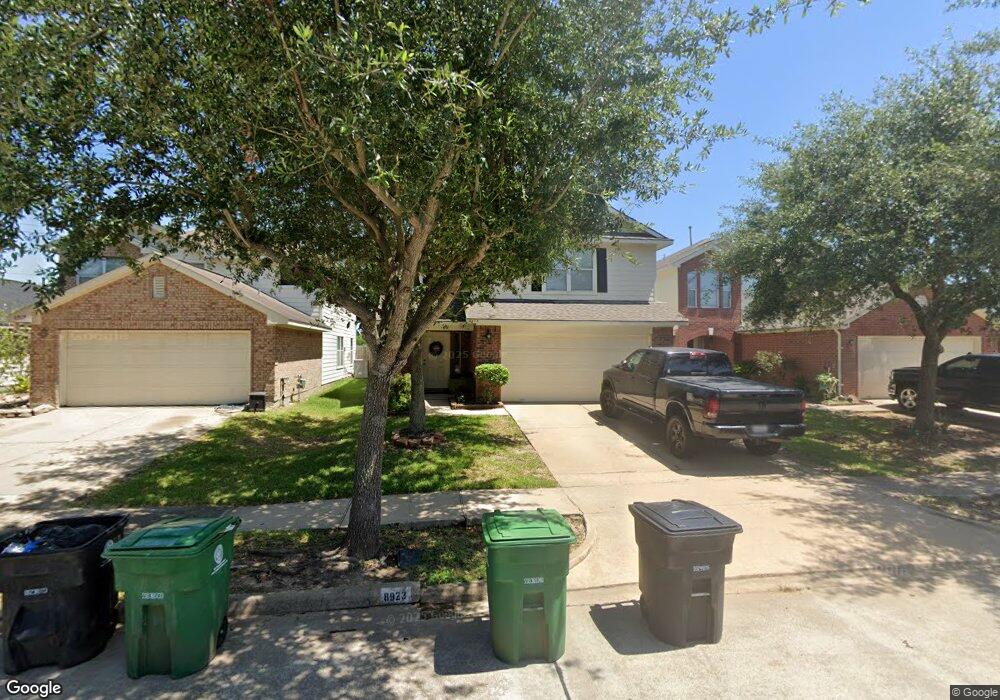 8923 Doak Ln, Houston, TX 77075 - photo 1