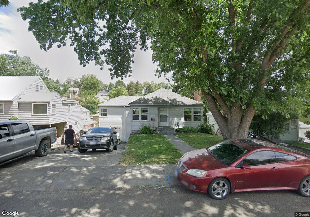 626 NW 8th St, Pendleton, OR 97801 - photo 1