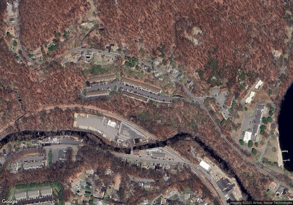 11 Treetop Ct, Bloomingdale, NJ 07403 - photo 1