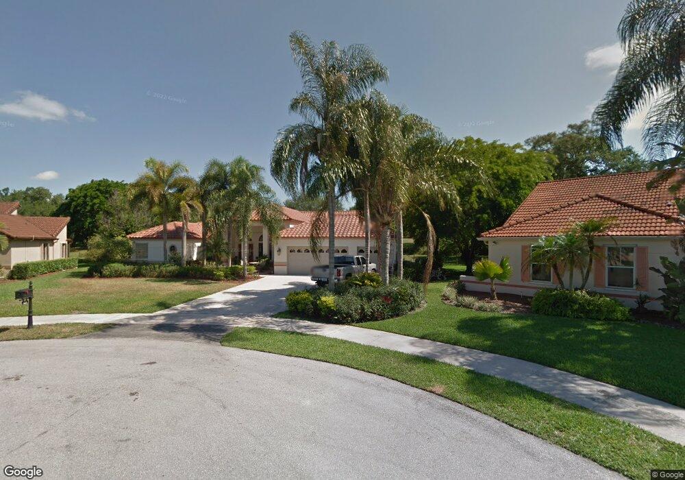 3231 Rosewood Ct, Davie, FL 33328 - photo 1