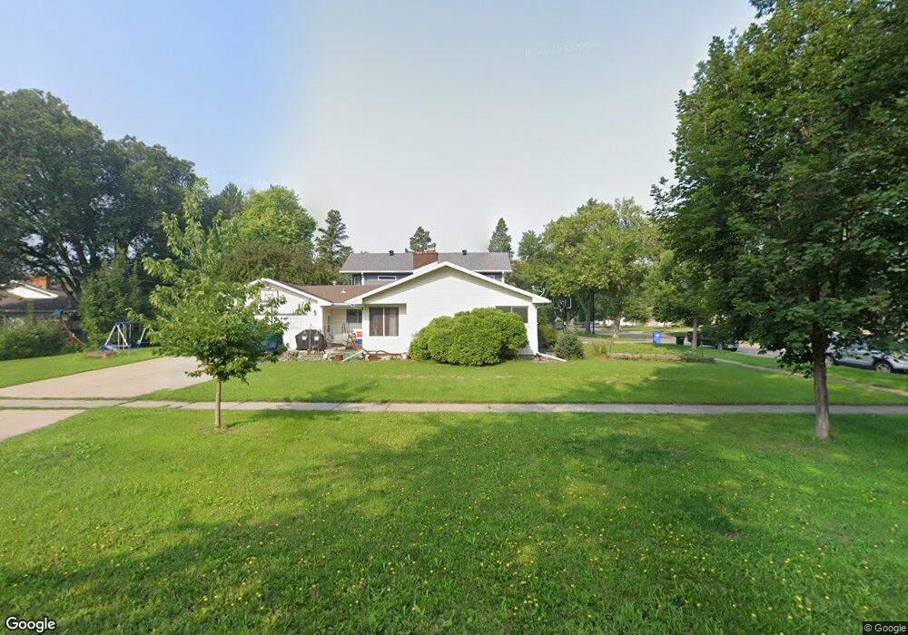 2212 Elm St N, Fargo, ND 58102 - photo 1
