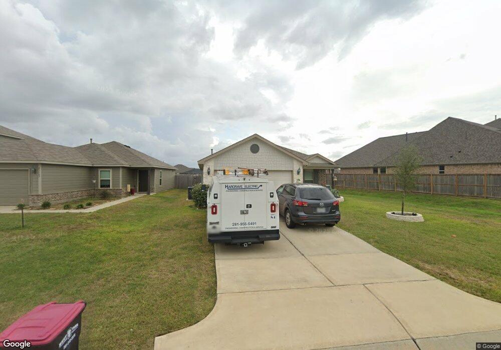 21111 Secret Garden Ln, Tomball, TX 77377 - photo 1