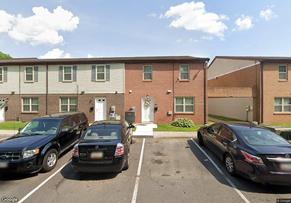 39 Janper Ct, Gwynn Oak, MD 21207 - photo 1