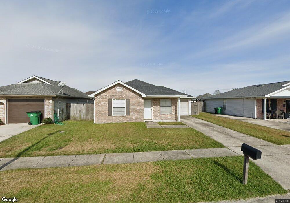 2720 Bayou Bleu Dr, Marrero, LA 70072 - photo 1