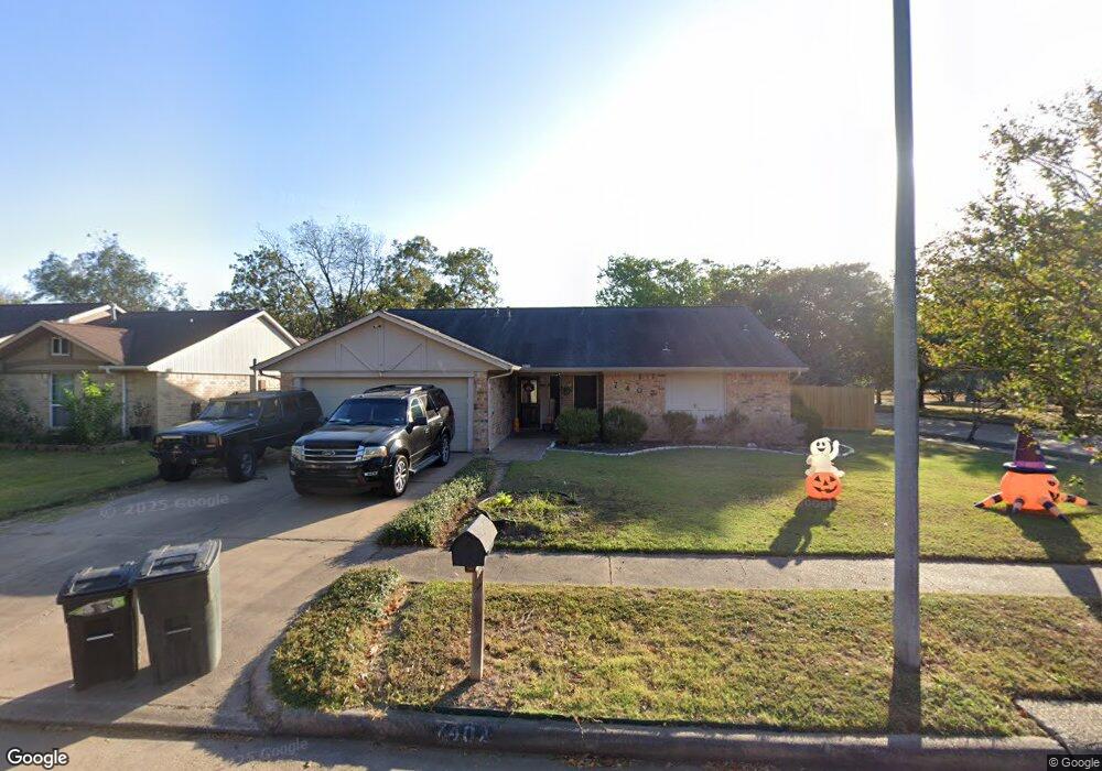 7402 Pierrepont Dr, Houston, TX 77040 - photo 1