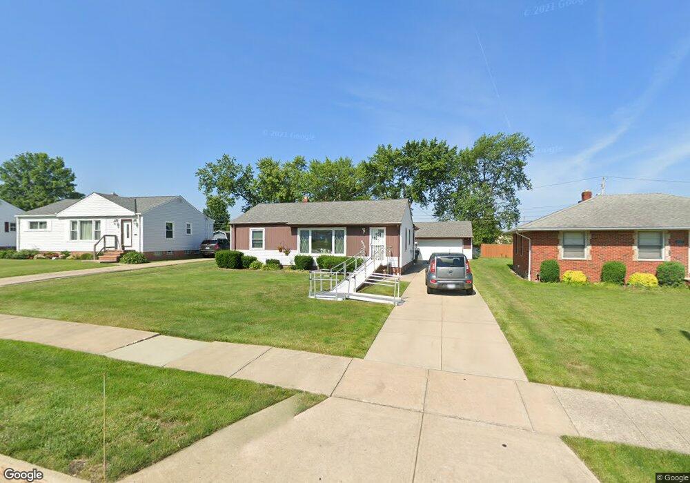 1846 Rush Rd, Wickliffe, OH 44092 - photo 1