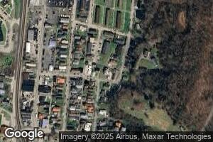 425 Victoria St, Williamson, WV 25661