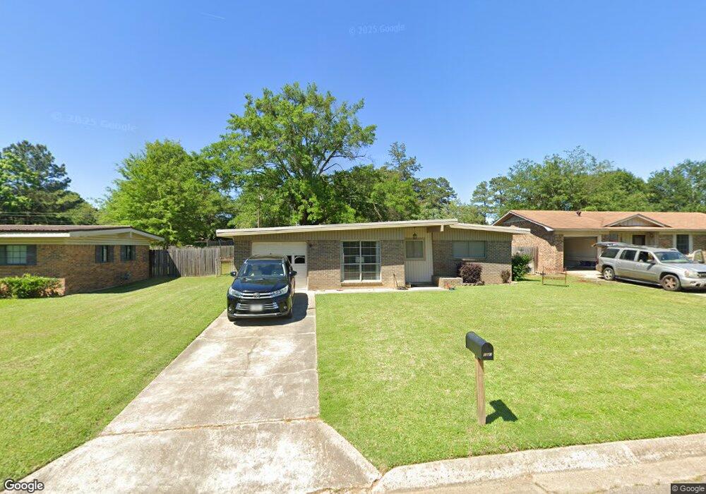 1023 Mariana Dr, Wake Village, TX 75501 - photo 1