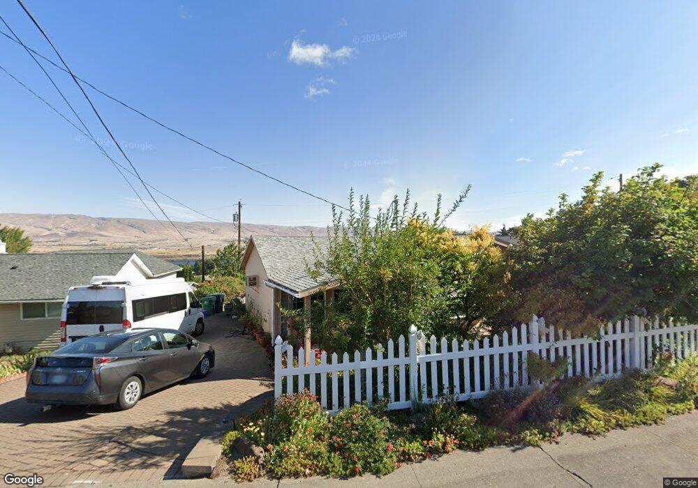 1721 E 17th St, the Dalles, OR 97058 - photo 1