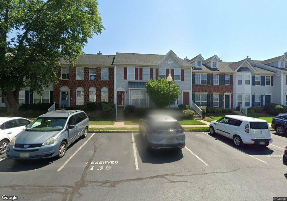 44 De Leon Cir unit 3404, Franklin Township, NJ 08823 - photo 1