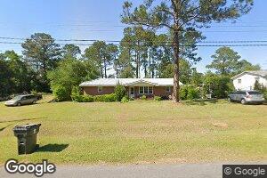 747 Cedar Dr, Ashburn, GA 31714