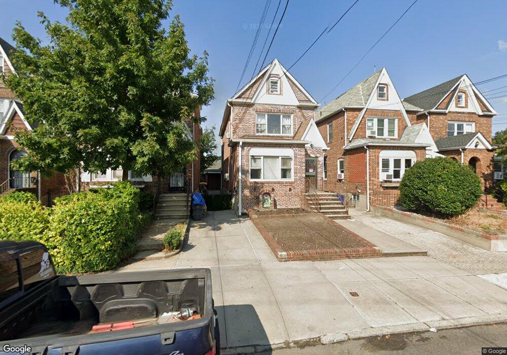 16-06 149th St unit 2nd Fl, Whitestone, NY 11357 - photo 1