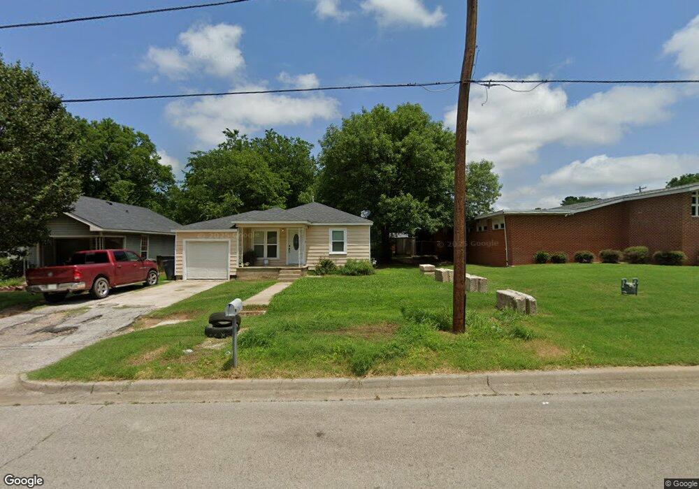 1313 3rd Ave NE, Ardmore, OK 73401 - photo 1