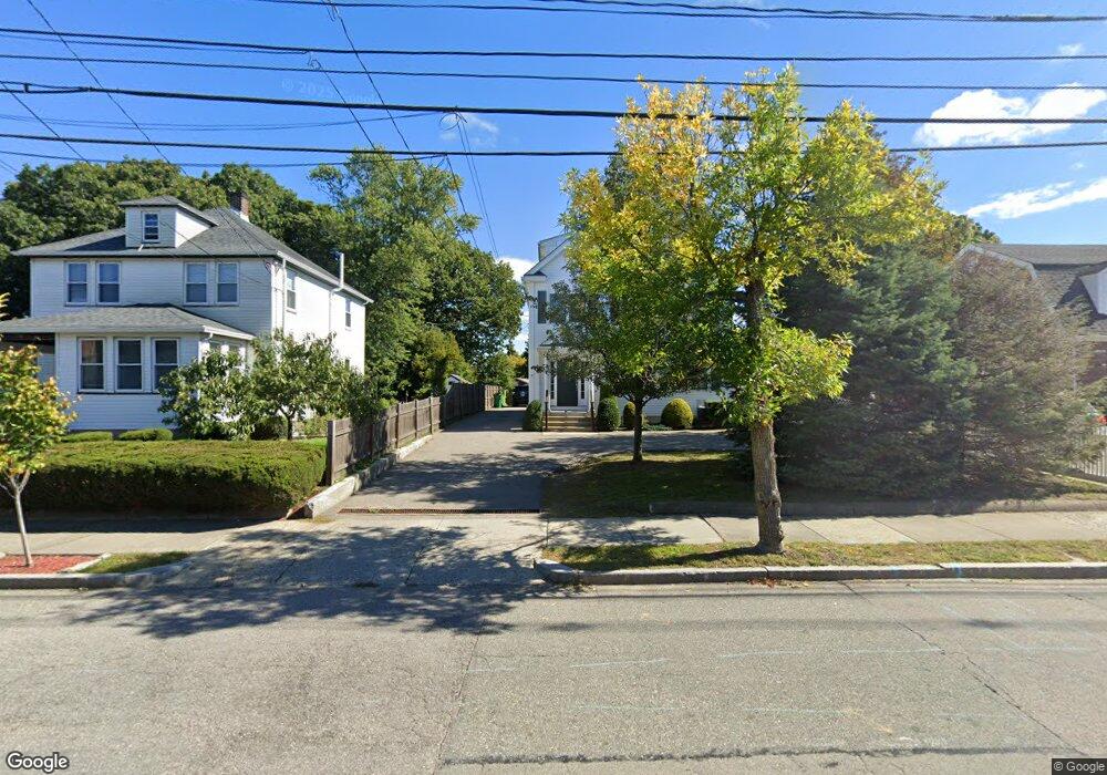 74 Chapel St unit 4, Newton, MA 02458 - photo 1