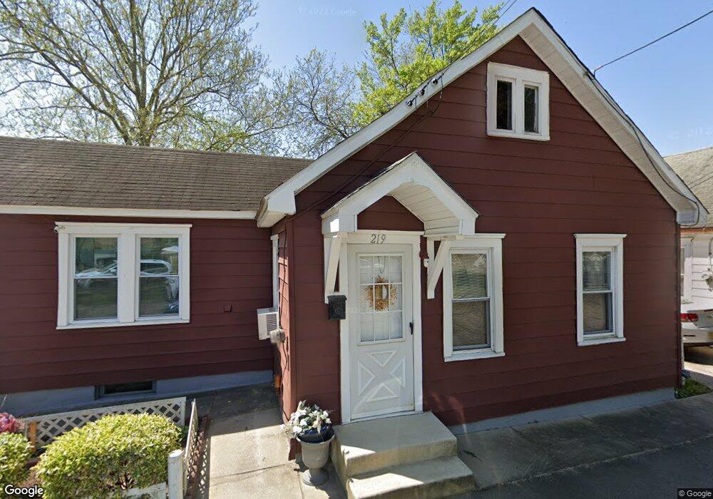 219 Hoffman Ave, Paulsboro, NJ 08066 - photo 1