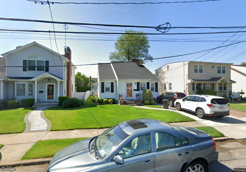 21 E Jefferson Ave, Mineola, NY 11501 - photo 1