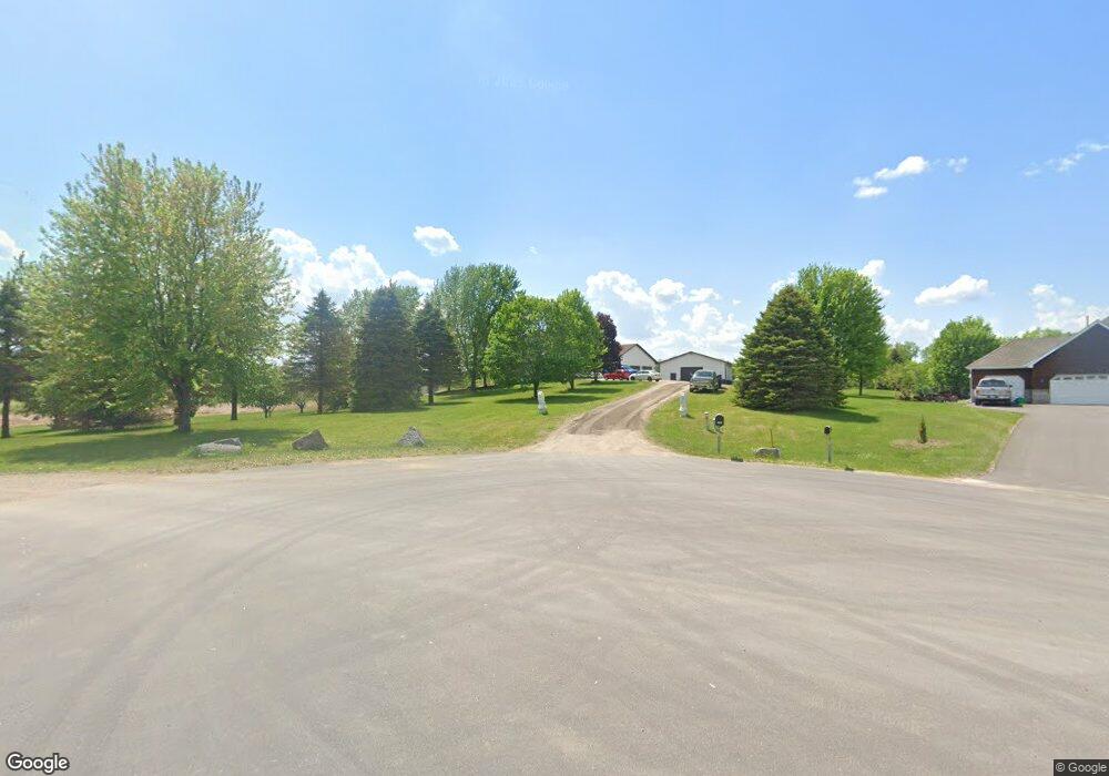 5095 Nielsen Cir, Loretto, MN 55357 - photo 1