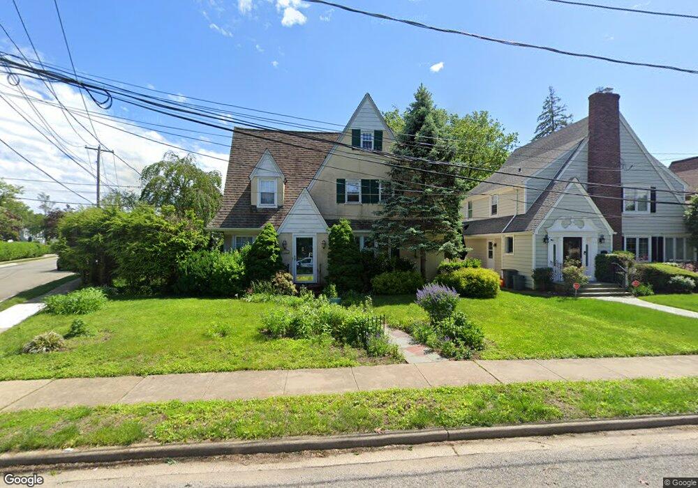 117 Avon Place, West Hempstead, NY 11552 - photo 1