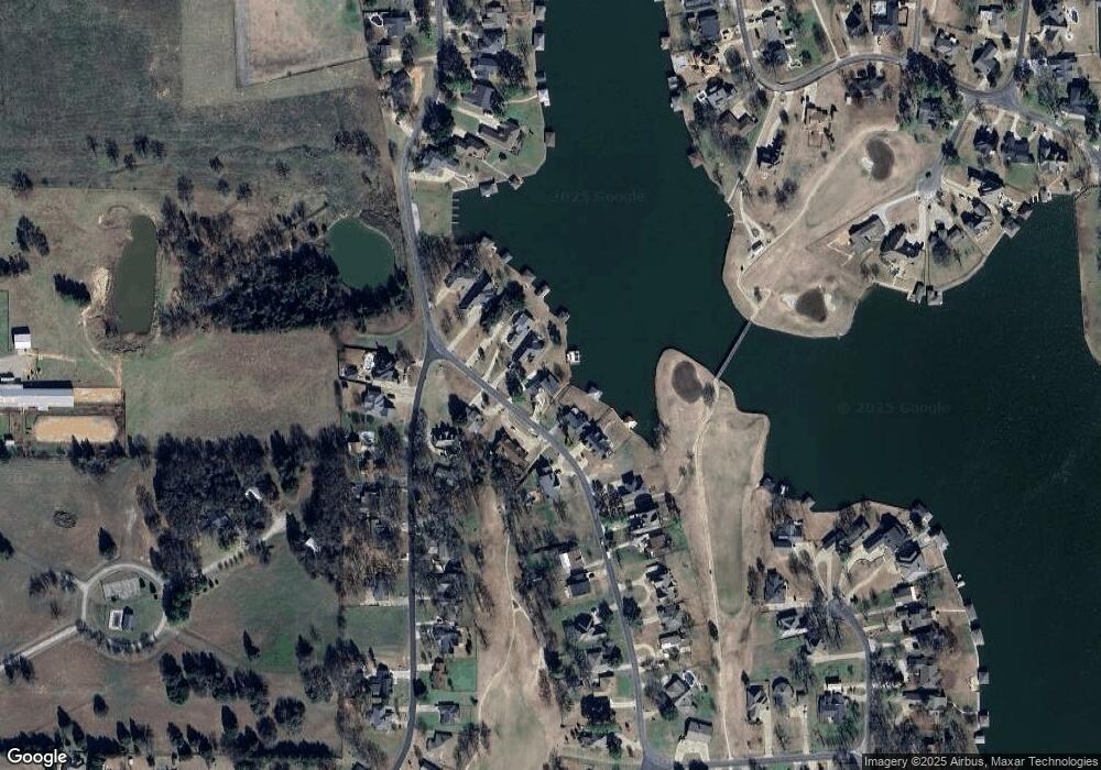 427 Kiowa Dr W, Gainesville, TX 76240 - photo 1