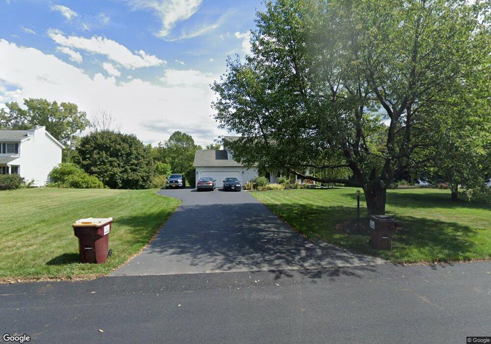 1502 Maplecrest Dr, Castleton On Hudson, NY 12033 - photo 1