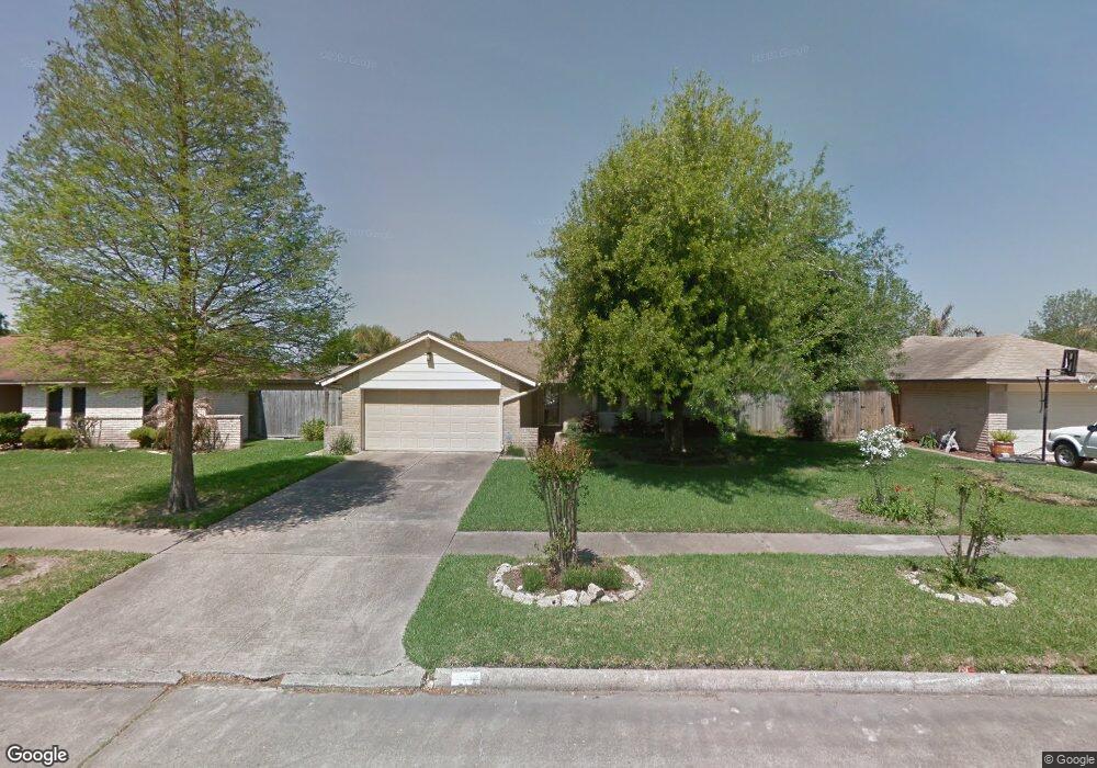 8415 Gulf Spring Ln, Houston, TX 77075 - photo 1