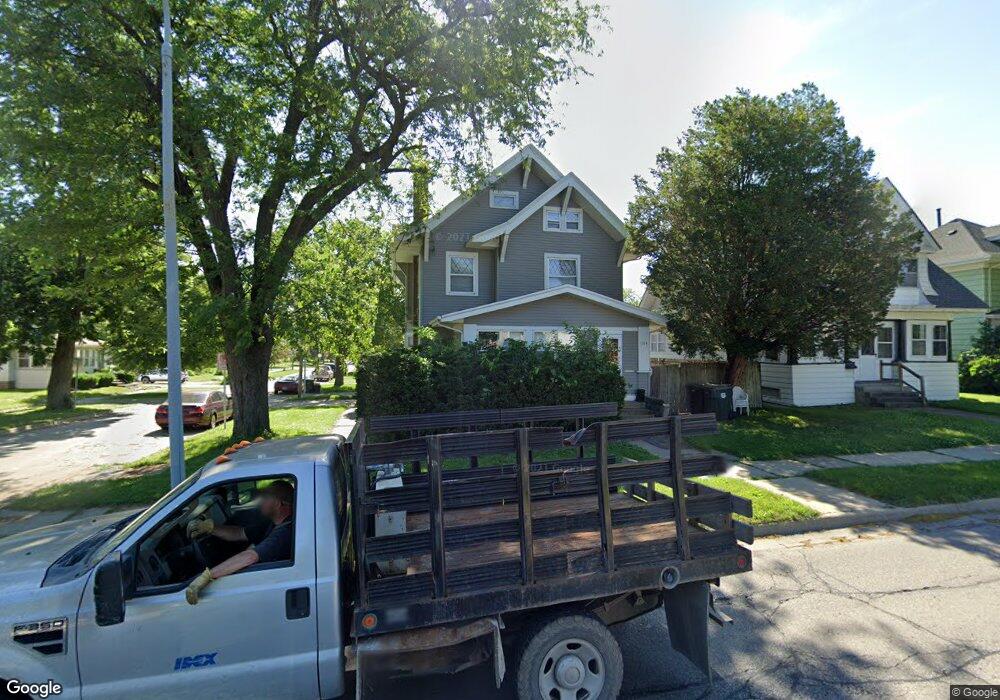 1104 Main St, Cedar Falls, IA 50613 - photo 1