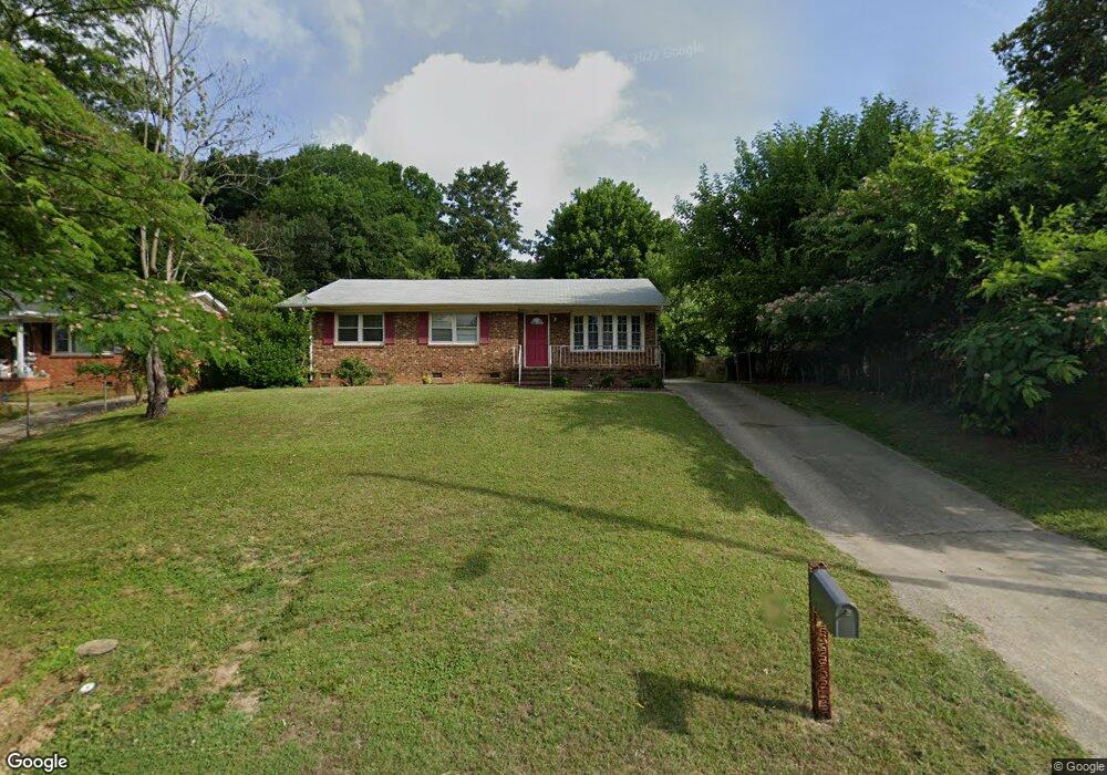 1502 W Meadowview Rd, Greensboro, NC 27403 - photo 1