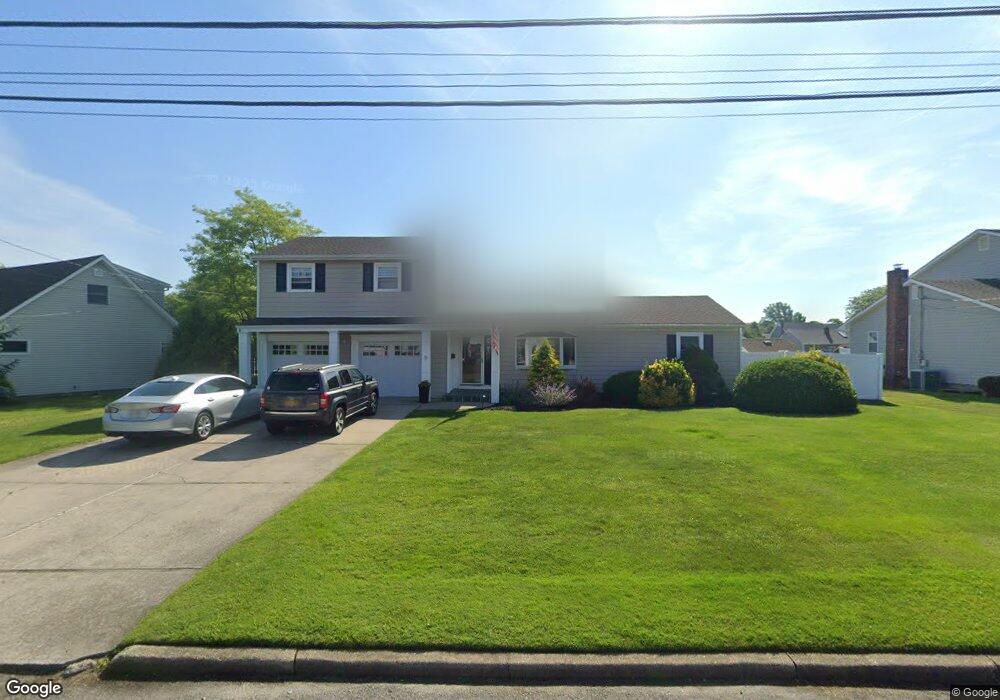 5 Anita Dr, Sayville, NY 11782 - photo 1