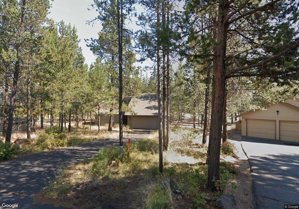 18032 Camas Ln, Bend, OR 97707 - photo 1