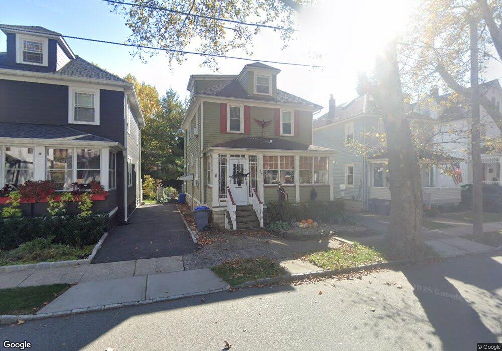 35 Edgewood Rd, Bloomfield, NJ 07003 - photo 1