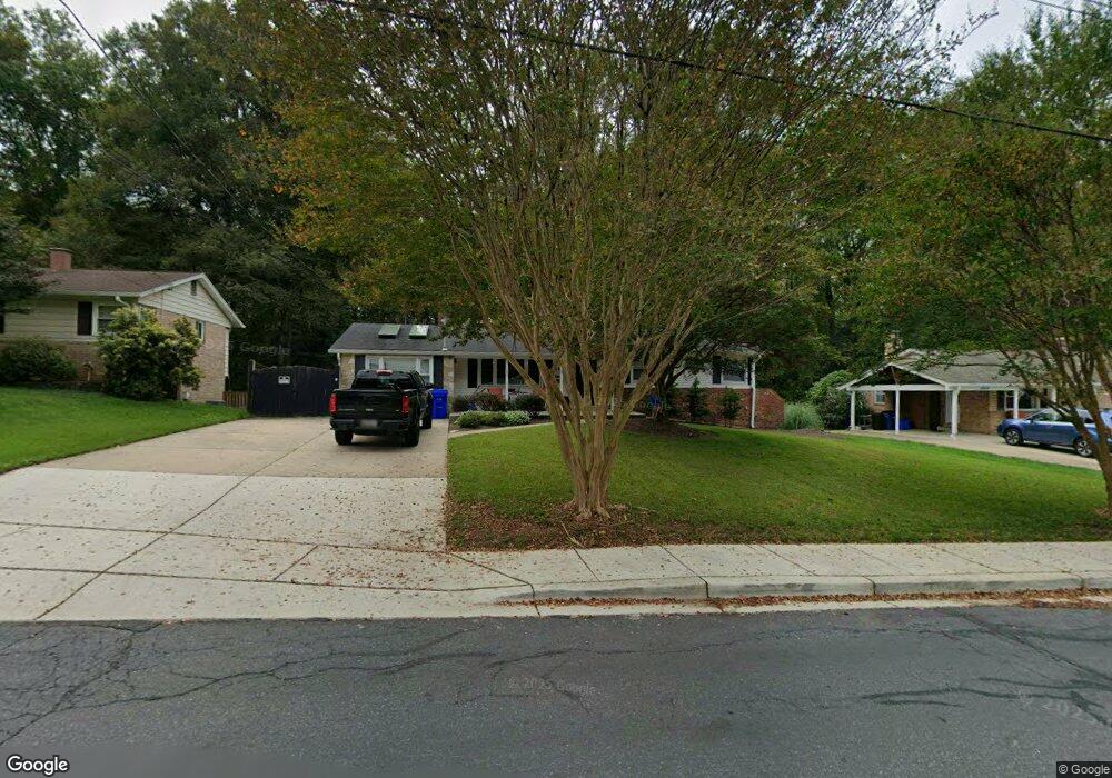 14012 Parkvale Rd, Rockville, MD 20853 - photo 1