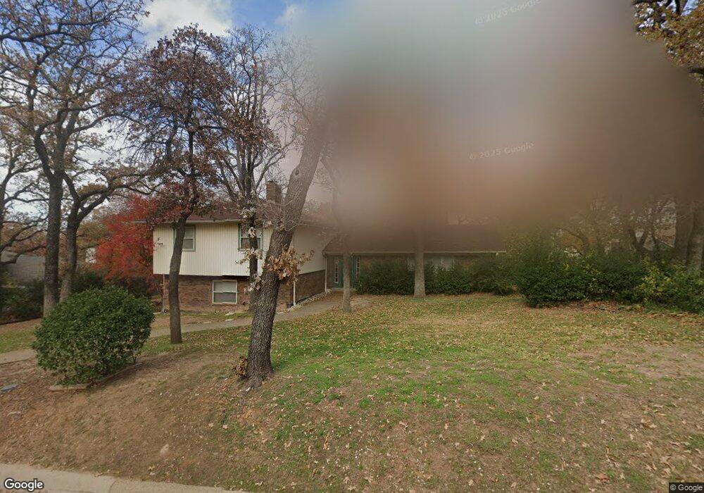 917 Chasewood Ln, Denton, TX 76205 - photo 1