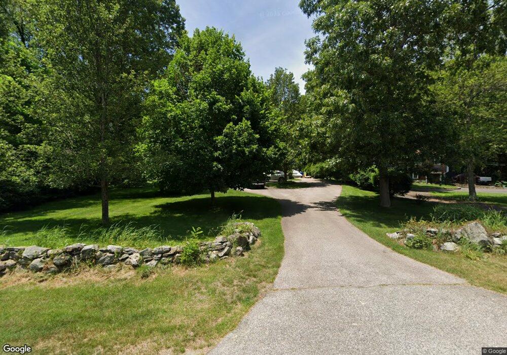 816 Middlebridge Rd, Wakefield, RI 02879 - photo 1