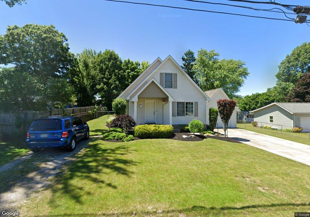 3112 Amherst Rd, Erie, PA 16506 - photo 1