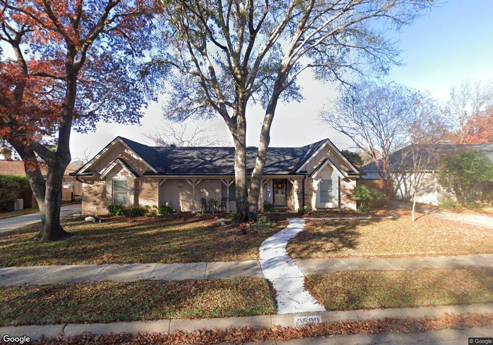 2509 Lakeview Dr, Bedford, TX 76021 - photo 1