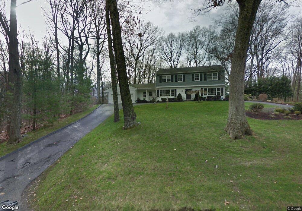 15 Chapin Ln, Stamford, CT 06903 - photo 1